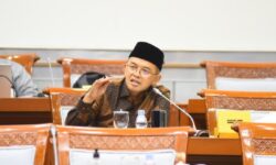 Politisi PKB Usulkan Gaji Pendamping PKH Dinaikkan jadi Rp5 Juta per Bulan