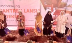 MUI Bareng Rumah Zakat Bangun Pesantren Lansia Cendekia