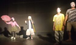 Teater Mahakam Pentaskan “Tanda Tanya” di Taman Budaya 27 Januari