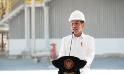 Diresmikan Jokowi, Pabrik Amonium Nitrat di Bontang Kurangi Impor Bahan Baku Pupuk