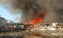 Dua Kebakaran Hampir Bersamaan Hanguskan 36 Bangunan di Samarinda