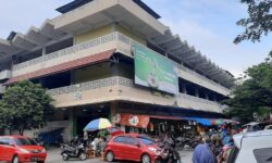 PKL di Area Parkir Direlokasi ke Dalam Pasar Pandansari