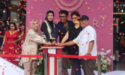 Glamornya ‘Summer Goldxary Exhibition’ BG.gold dan Matahari Sammar di Mesra Indah