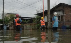 81 Ribu Petugas PLN Siaga Cuaca Ekstrem