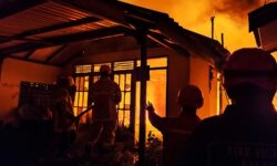 37 Rumah Terbakar di Pesisir Klandasan Ulu Balikpapan