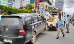 Setop Kebiasaan Parkir Sembarangan, Dishub Samarinda Terus Gelar Penertiban