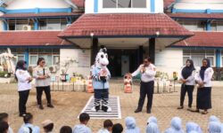 Dishub Samarinda Kenalkan Tertib Berlalu Lintas Sejak Dini kepada Anak-anak
