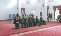 Pj Gubernur Kaltim Resmi Mutasi 8 Pejabat Tinggi Pratama