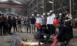 Tidak Sesuai SNI, Baja Produk PT HHS Senilai Rp257,24 Miliar Dimusnahkan