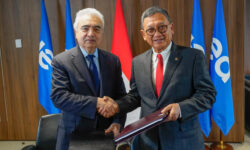 Menteri Arifin dan IEA Tanda Tangani Joint Work Program Transisi Energi