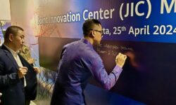 Perkuat Fondasi Digital untuk Transisi Energi, PLN Gandeng Huawei Kembangkan JIC