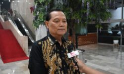 Adang Daradjatun: Revisi UU Narkotika Penting