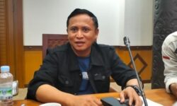 Anhar Kritik Raperda Larangan Jual Bensin Eceran