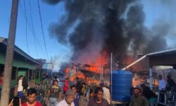Rumah Petak di Sebatik Terbakar, Tujuh Kepala Keluarga Kehilangan Tempat Tinggal