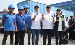 Kontainer Menumpuk, Pemerintah Relaksasi Kebijakan Larangan Pembatasan Barang Impor