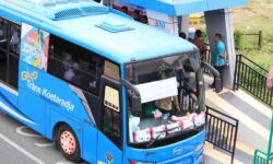 Kepala Dishub Kota Samarinda Pelajari Layanan Angkutan Massal Perkotaan di Kota Aceh