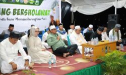 Wali Kota dan Wakil Wali Kota Hadiri Bontang Bersholawat