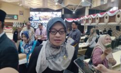 Pemprov Kaltim Nobar Upacara HUT ke-79 RI di BIGMall Samarinda dan Pentacity Balikpapan
