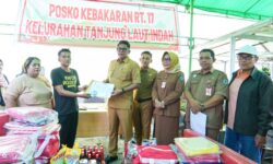 Beri Bantuan Korban Kebakaran di Rawa Indah, Wali Kota Bontang: Waspada, Jangan Lengah