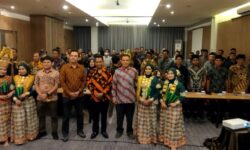Pelatihan SDM Lembaga Adat Desa Kutai Timur di Makassar