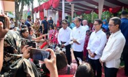 Jokowi Pastikan Upacara HUT ke-79 RI Digelar di IKN dan Istana Jakarta
