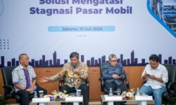 Pasar Domestik Otomotif Stagnan