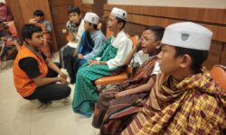 Libur Sekolah Tiba, 58 Anak Yatim-Dhuafa di Samarinda Dikhitan Massal Gratis