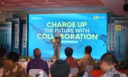 PLN Gandeng 28 Mitra Badan Usaha Kembangkan SPKLU, SPBKLU Hingga Home Charging
