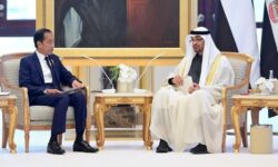 Empat Hal yang Dibahas Jokowi Saat Bertemu Presiden MBZ di Abu Dhabi