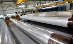 Tantangan Industri Petrokimia, Bahan Baku Plastik Sangat Tergantung Impor dari Tiongkok