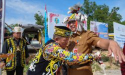 Pagelaran Seni Budaya Dayak dan Pekenu’, Upaya Merayakan Keberagaman