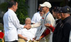 Peraih Emas Olimpiade Paris Dapat Bonus Rp 6 Miliar