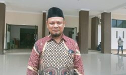 40 Purna Paskibraka Kaltim Sambut Kirab Duplikat Bendera Pusaka dan Teks Proklamasi ke IKN