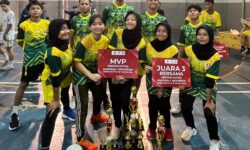 Tim Bola Tangan Kaltim Sabet Perak dan Perunggu di Indonesia Open Youth U-16