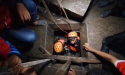 Bocah 6 Tahun Hilang Terseret Arus Banjir di Samarinda