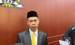 Terpilih Kembali, Ubayya : Fokus Lanjutkan Kesejahteraan Masyarakat