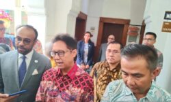Dikritisi Industri Rokok, Menkes: PP Terkait UU Kesehatan Belum Akan Direvisi