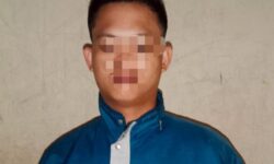 Pria Nunukan Ini Sebarkan Foto Setengah Telanjang Istri Sirinya