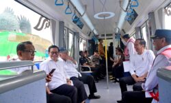 Jajal Trem Otonom di IKN, Jokowi: Siap Digunakan Saat Upacara HUT ke-79 RI