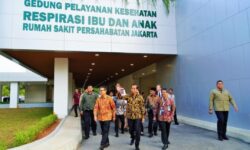 Gedung Layanan Respirasi Ibu dan Anak di RSUP Persahabatan, Tidak Perlu ke Luar Negeri