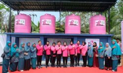 Bakti Sosial di Sebatik, Bhayangkari Polri Bantu Masyarakat dengan Sumur Bor dan Sembako