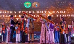 Abi Arisandi dan Celchilia Anggun Az Zahra Terbaik 1 Duta Tari Kaltim 2024