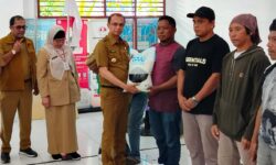 Perkuat Ketahanan Pangan, Pemkot Balikpapan Distribusikan 40 Ton Beras untuk 4.000 KK