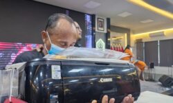 Lapar, Residivis Pengangguran Bikin Upal Buat Makan