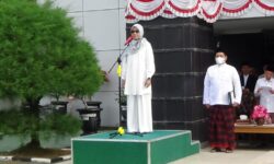 Bangun Kaltim, Sri Wahyuni Ajak Santri Jadi Wirausaha Muda