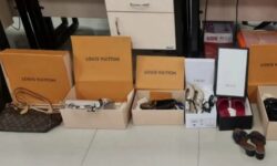 Polisi Sita 35 Barang Bermerek dari Tenaga Harian Lepas DPRD Riau