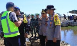 TNI-Polri Turunkan Personel ke Lokasi Jatuhnya Pesawat sam Air di Gorontalo