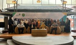 Disperindagkop dan UKM Kaltim Perkuat Pemahaman Hukum Pelaku UMM