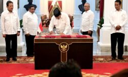 Presiden Prabowo Subianto Resmi Hapus Piutang Macet Kepada UMKM