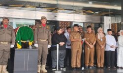 Duka Mendalam Bagi Kaltim, Jenazah Awang Faroek Ishak Dihantarkan ke Tenggarong